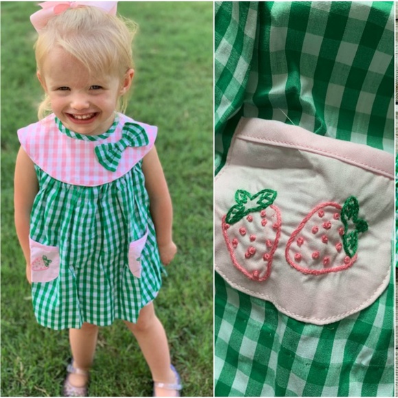 Gingham Embroidered Strawberry Bubble Shorts Set - Picture 3 of 3